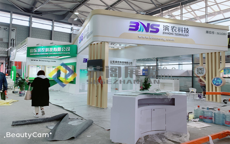 裝飾展臺(tái)應(yīng)該如何設(shè)計(jì)呢